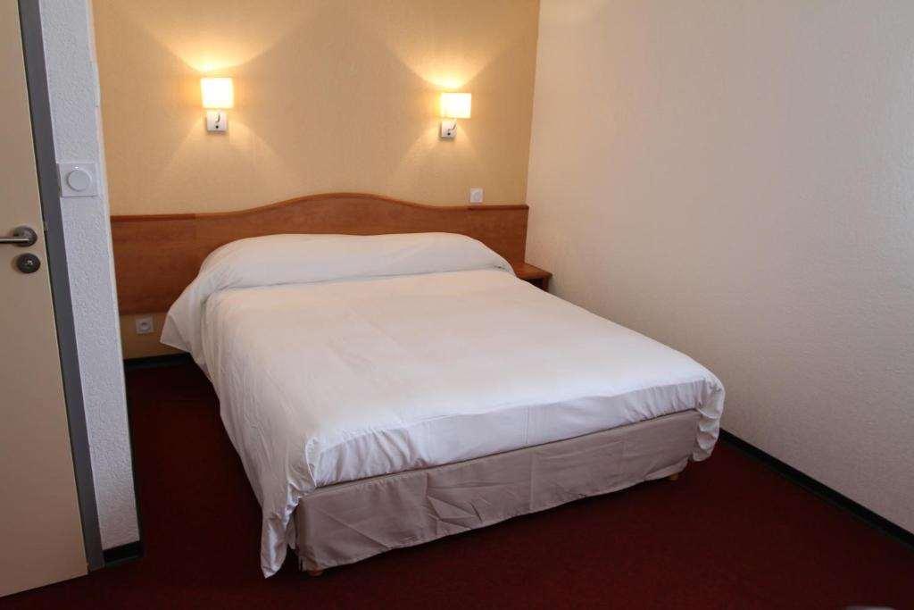 Bias  Brit Hotel Confort Villeneuve Sur Lot חדר תמונה