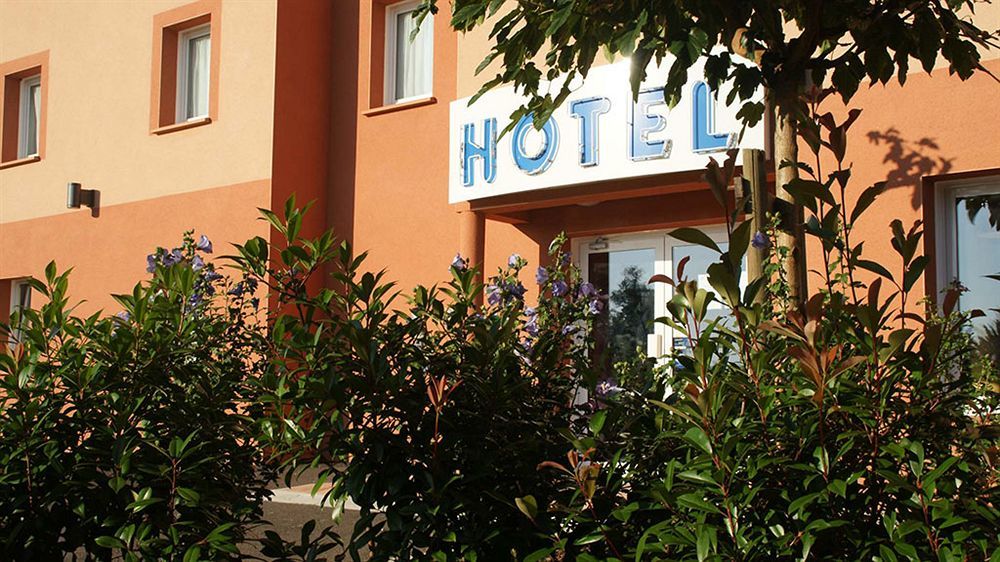 Bias  Brit Hotel Confort Villeneuve Sur Lot מראה חיצוני תמונה